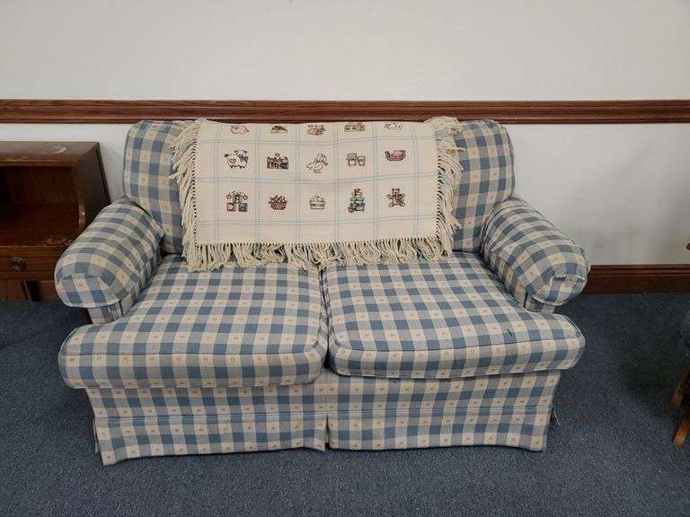 Fashion House Furniture blue and white love seat with farm house throw