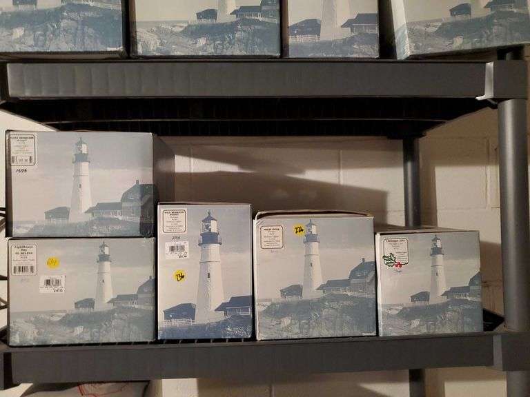 Harbor Lights lighthouses including point Iroquois, Saint Helena, old