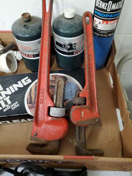 Schumacher battery charger 12 volt model SE 1052, Craftsman 12 volt