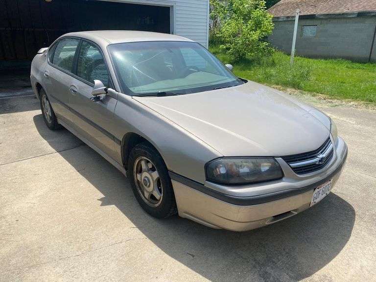 2002 Chevrolet Impala 4 dr sedan