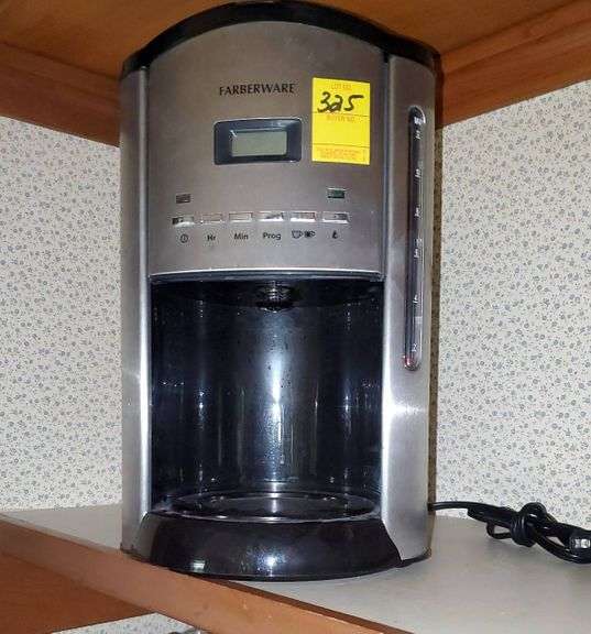 Farberware 12cup coffee maker missing glass pot.Model FCM12DS. Kitchen