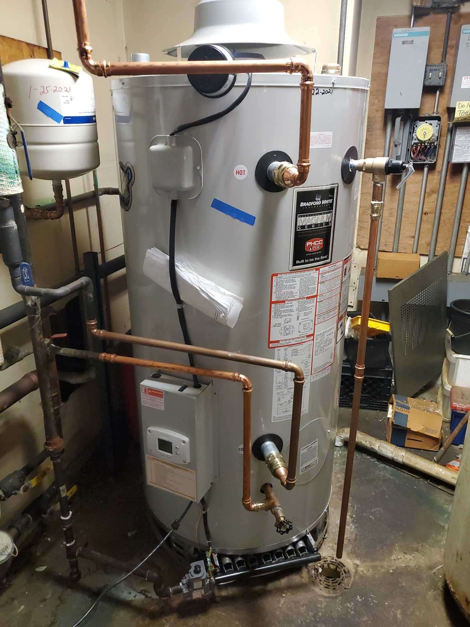 Newer Bradford White Magnum series 100 gallon natural gas water heater.  Less than 1 year old. Must remove last day of pickup! - Bid-Assets Online  Auctions