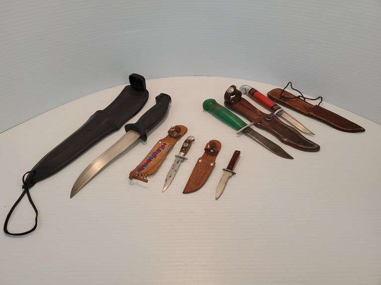 Voit Surimaster knife, Remington green handle knife, Red Handle Western