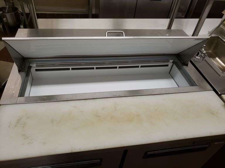 Central restaurant products 48x30 model 69K008 refrigerated prep table
