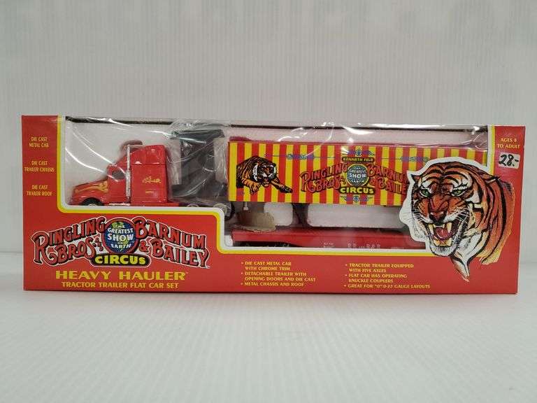 1993 KLine Ringling Bros Barnum & Bailey Circus Flat Car (K665603) with tractor trailer load