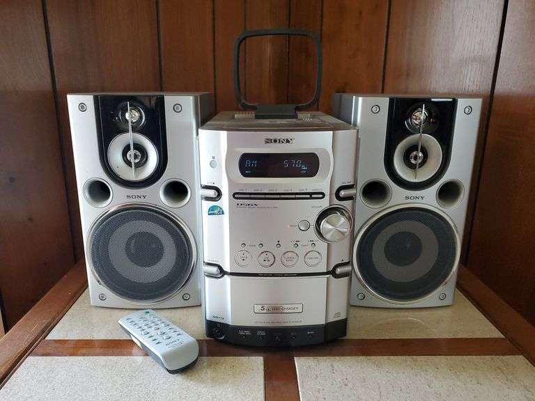 Sony CMTHPX9 Micro HiFi Component, bookshelf stereo system. AM/FM