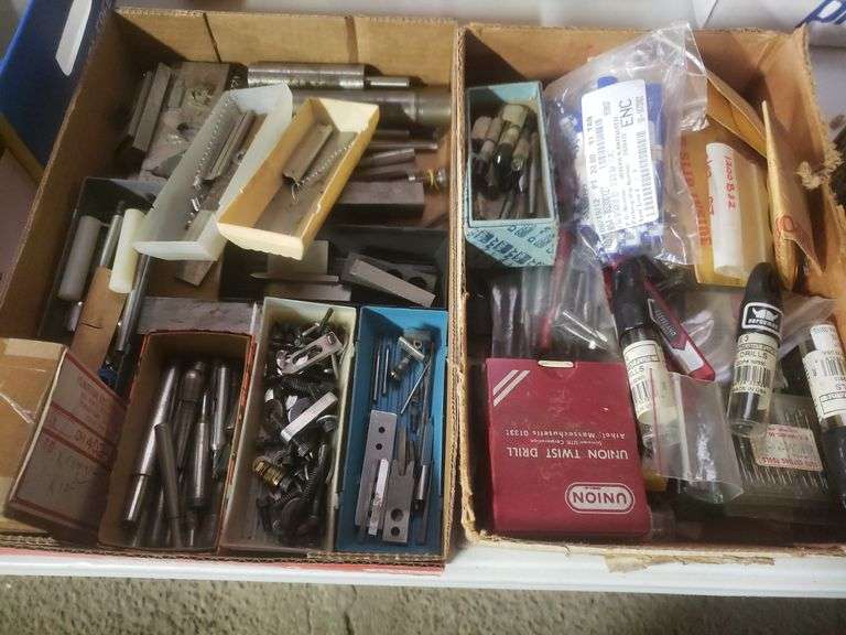 Large group of Machinist bits, Union twist drills bits, carbide, more