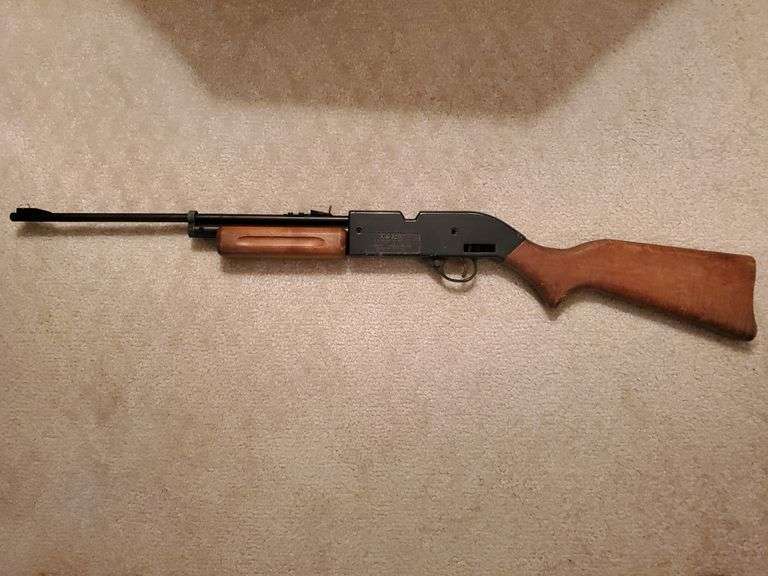 Revelation BB / .177 Pellet gun with pump action by Western Auto Supply