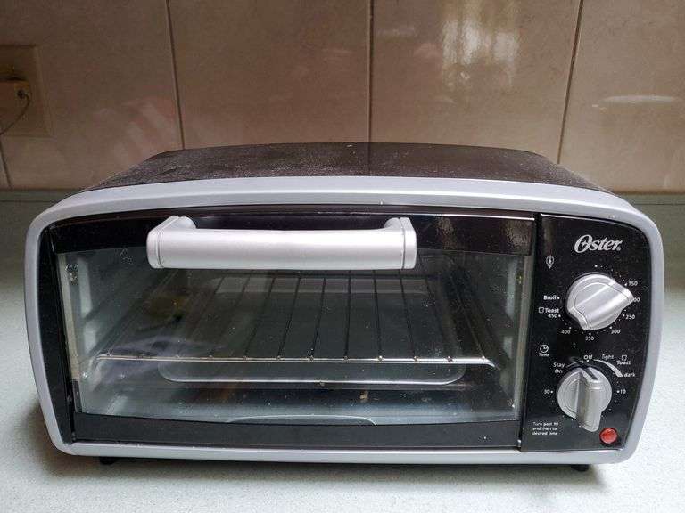 Oster toaster oven model tsstttvg01 measures 16 in w X 7 in d X 9 in h