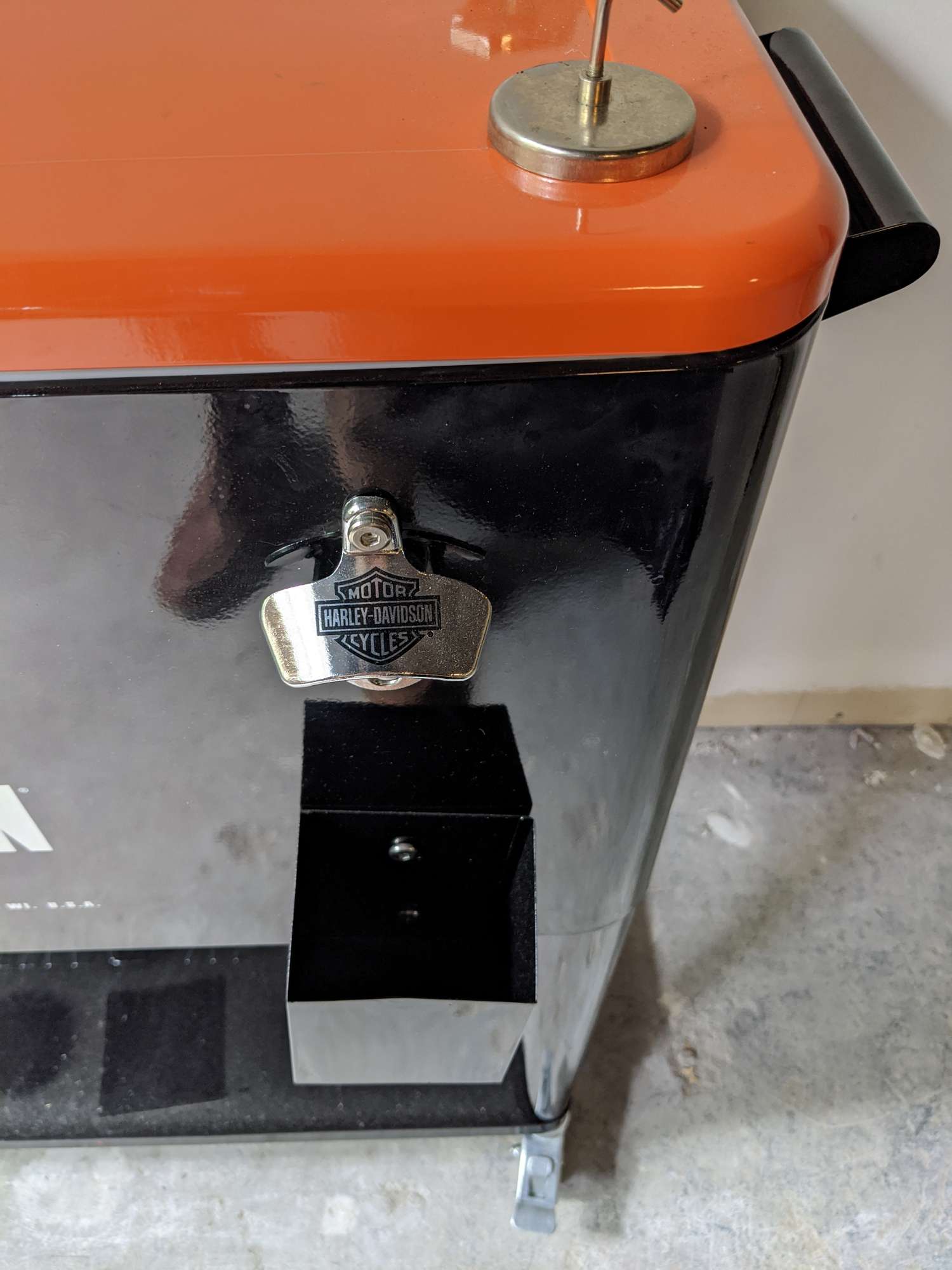 harley davidson rolling cooler