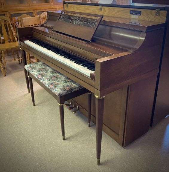 Hammond Piano Bartlett Auctions Inc.