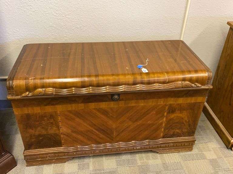 Your Cavalier Cedar Chest Bartkus Auctioneers