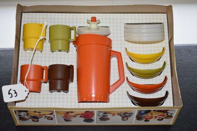 Vintage 1970s' Tupperware Toys Mini Serving Set Bartkus Auctioneers