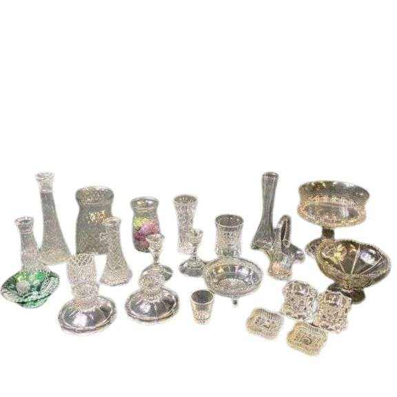 Glass Vases, Candle Holders, Candy Dishes, Baskets Bartkus Auctioneers