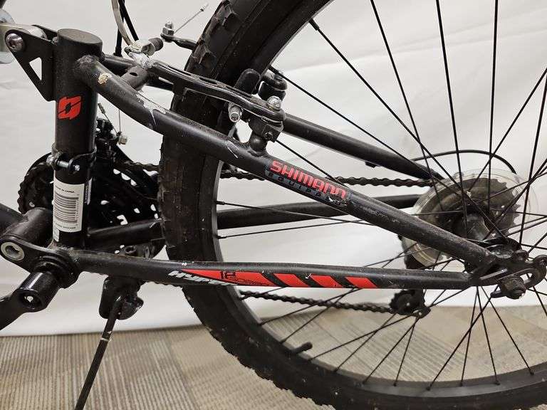 Hyper Bicycle Men's 26" Shocker Mountain Bike