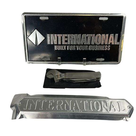IH International Truck License Plate Wrench MultiTool Pressed Aluminum