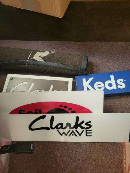 Signage Rug Rug and Signs - Web Online Auctions