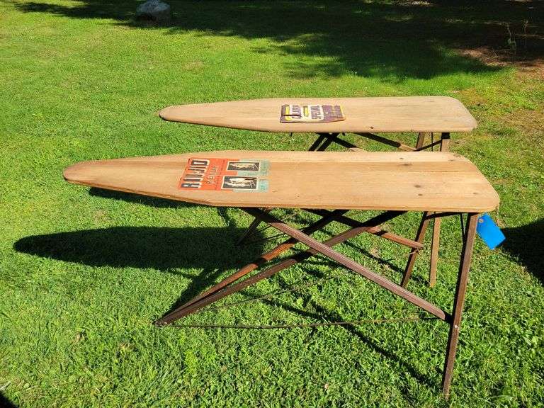 2 Wooden Rig-Jid Iron Boards - Web Online Auctions