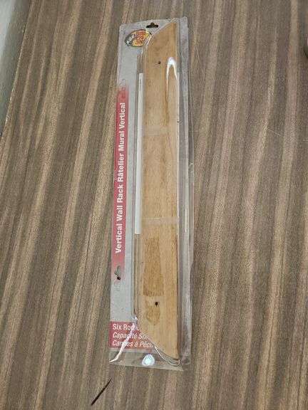 Bass apri Shop Veritical Wall Rack