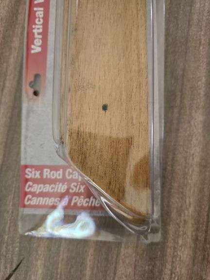 Bass apri Shop Veritical Wall Rack