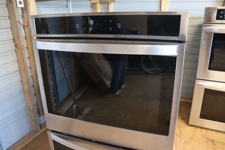 Whirlpool stainless electric double wall oven, WD51ECOHS02 Backes