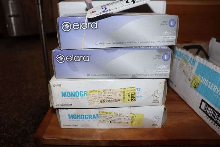 All to go - 4 boxes of sized medium & large gloves