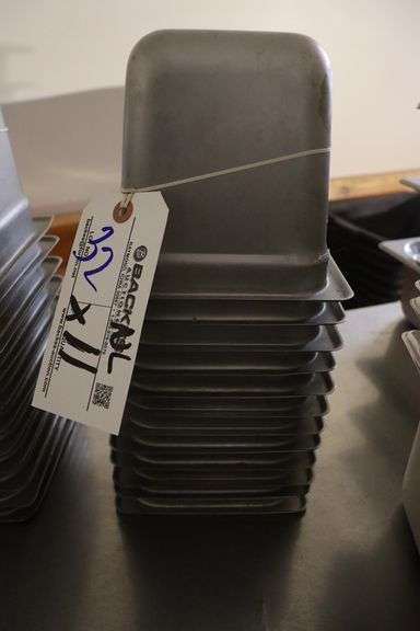Times 11 - 1/6 x 6" stainless inset pans - no lids