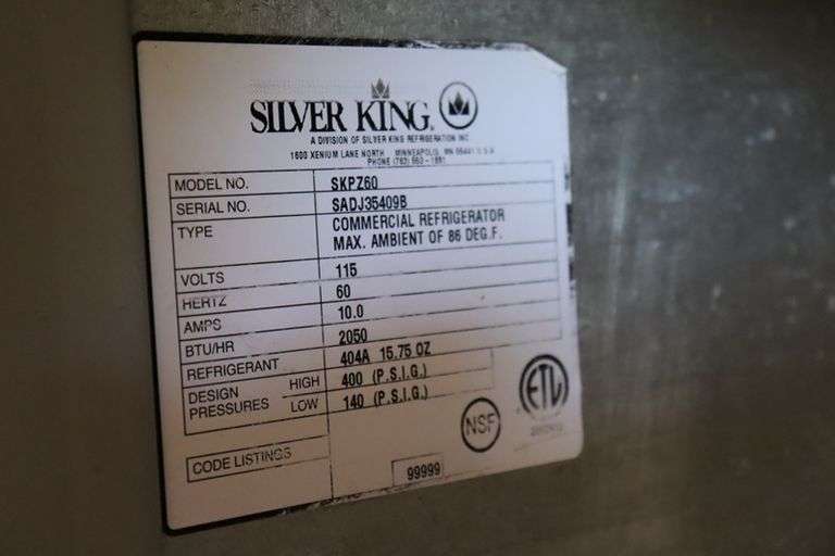 Silverking SKPZ60 stainless portable 1 lid 2 door raised rail pizza make table - nice