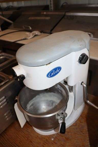 Globe SP5 counter top mixer with stainless bowl - crack top shroud