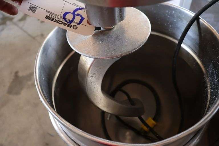 Univex M-30 portable 30 quart mixer with stainless bowl, bowl ring, & dough hook