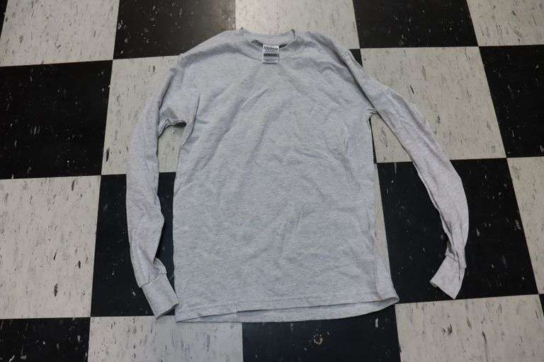 2 boxes to go - Ash crew necks 18)Mediums - Ash tshirts - 9)3XL, 3)4XL