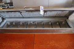 Silverking SKPZ60 stainless portable 1 lid 2 door raised rail pizza make table - nice