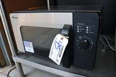 Amana RMS10DSA microwave