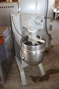 Univex M-30 portable 30 quart mixer with stainless bowl, bowl ring, & dough hook
