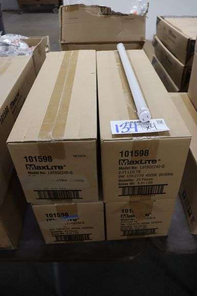 Times 4 - Cases MaxLite LED 2' T8 lights