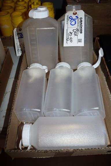Box flat to go - plastic measuring containers