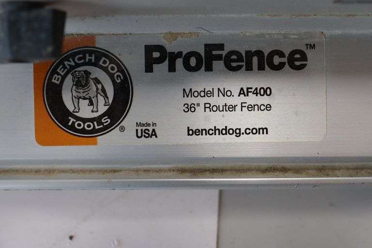 24" x 32" router table with fence