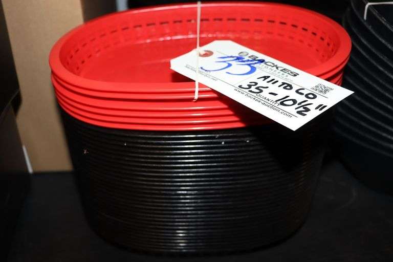 All to go - 35) 10.5" red & black food baskets