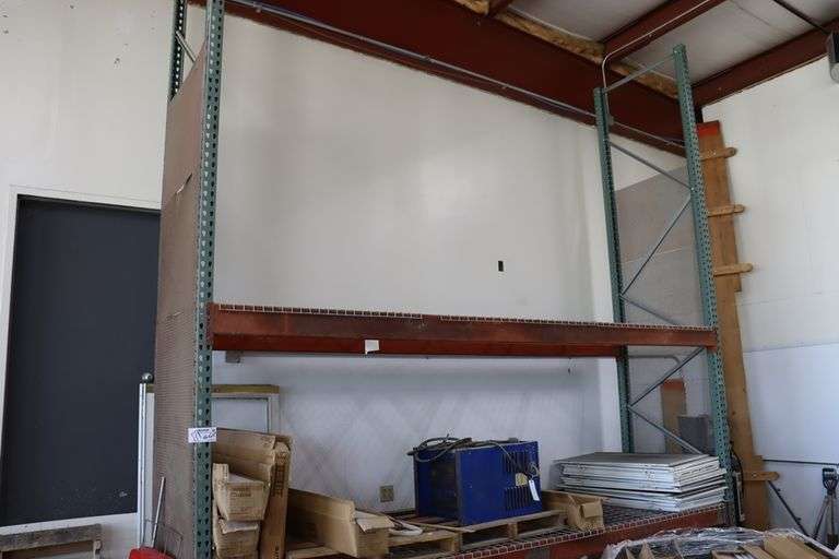 42" x 13' x 16' tall pallet racking with wire decking