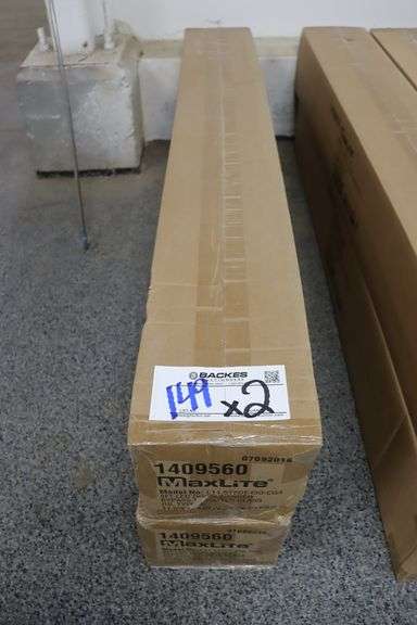 Times 2 - Cases MaxLite LED 4' T8 lights