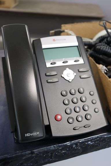 All to go - Polycom model TRA (9) phone system - no backhouse controls
