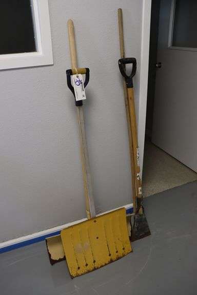 All to go - Shovels & Ice scraper