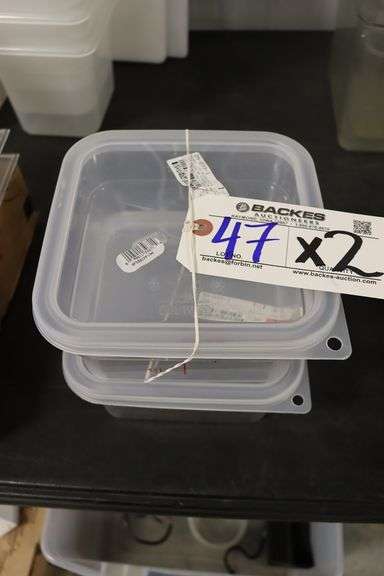 Times 2 - 2 quart acrylic food storage containers with lids