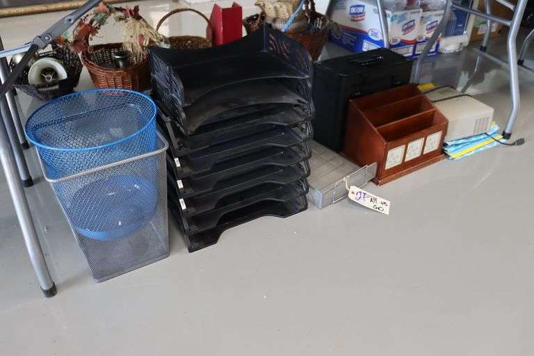 All to go - Office related - file organizers & trash cans