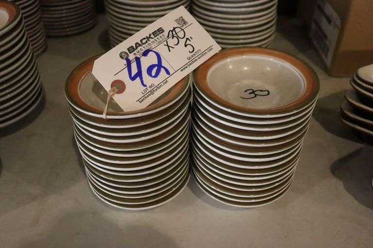 Times 30 - World 5" green & brown rimmed bowls