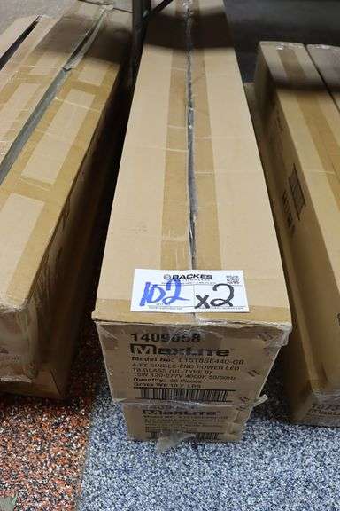 Times 2 - Cases MaxLite LED 4' T8 lights