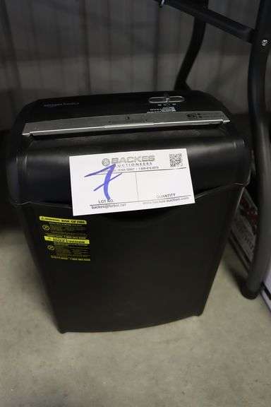 Amazon Basics paper shredder