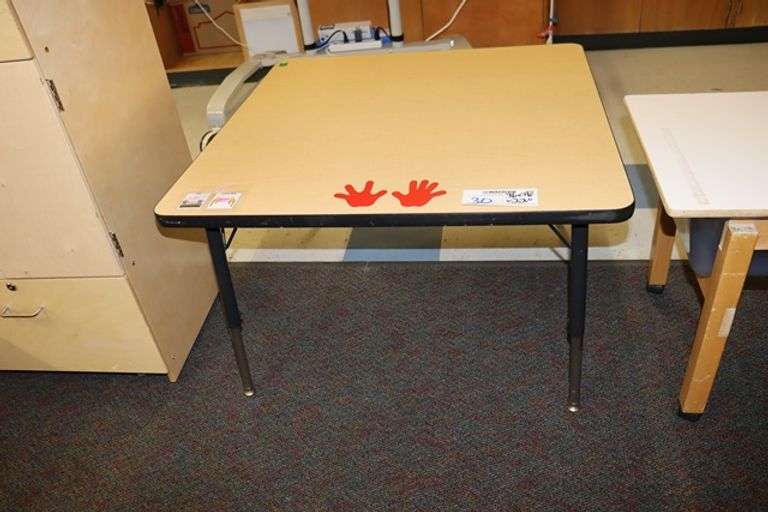 36" x 36" adjustable height table
