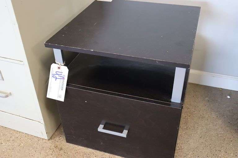 18" Wide end table
