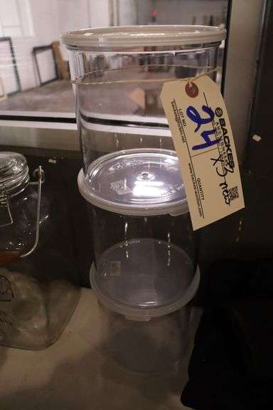 Times 3 - New Cambro CCPL27 acrylic round containers with lids